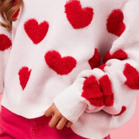 New large Valentine’s Day Off White and Cherry red Heart Pattern Sweater - Picture 7 of 9